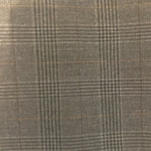 mini skirt - Picture 2 of 4